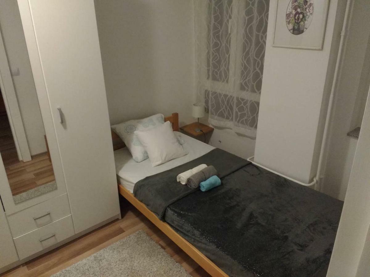Meridian Apartment , 300M To Bus Terminal, Fast Wifi & Airport Transf Ζάγκρεμπ Εξωτερικό φωτογραφία
